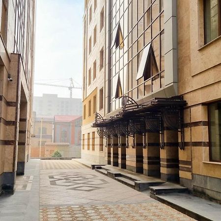 Olympavan Hotel Erevan Exterior foto